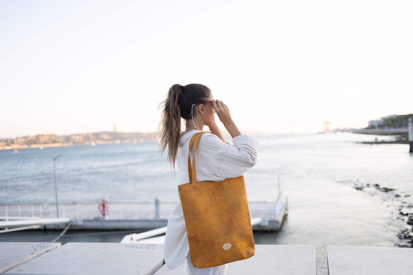 Shopper - Large Bag in Mustard Cork (Yellow)