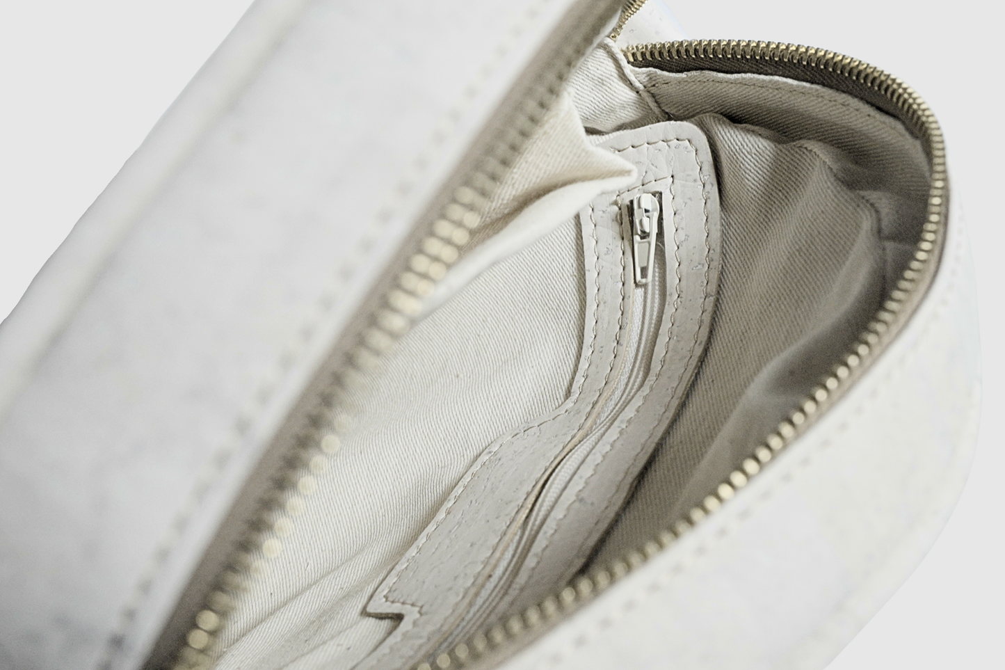 Clara Circle Bag - Runde Handtasche