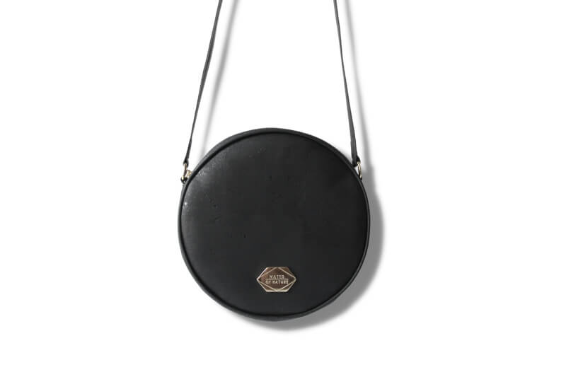 Circle Bag - Round Handbag in Coal Black Cork (Black)